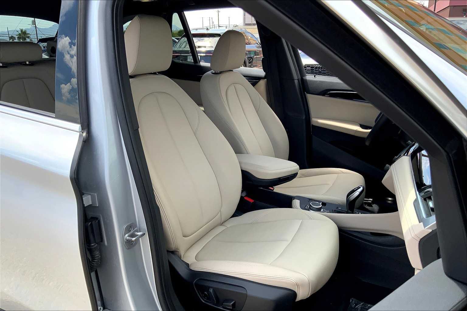 2021 Bmw X1 XDrive28i photo 7