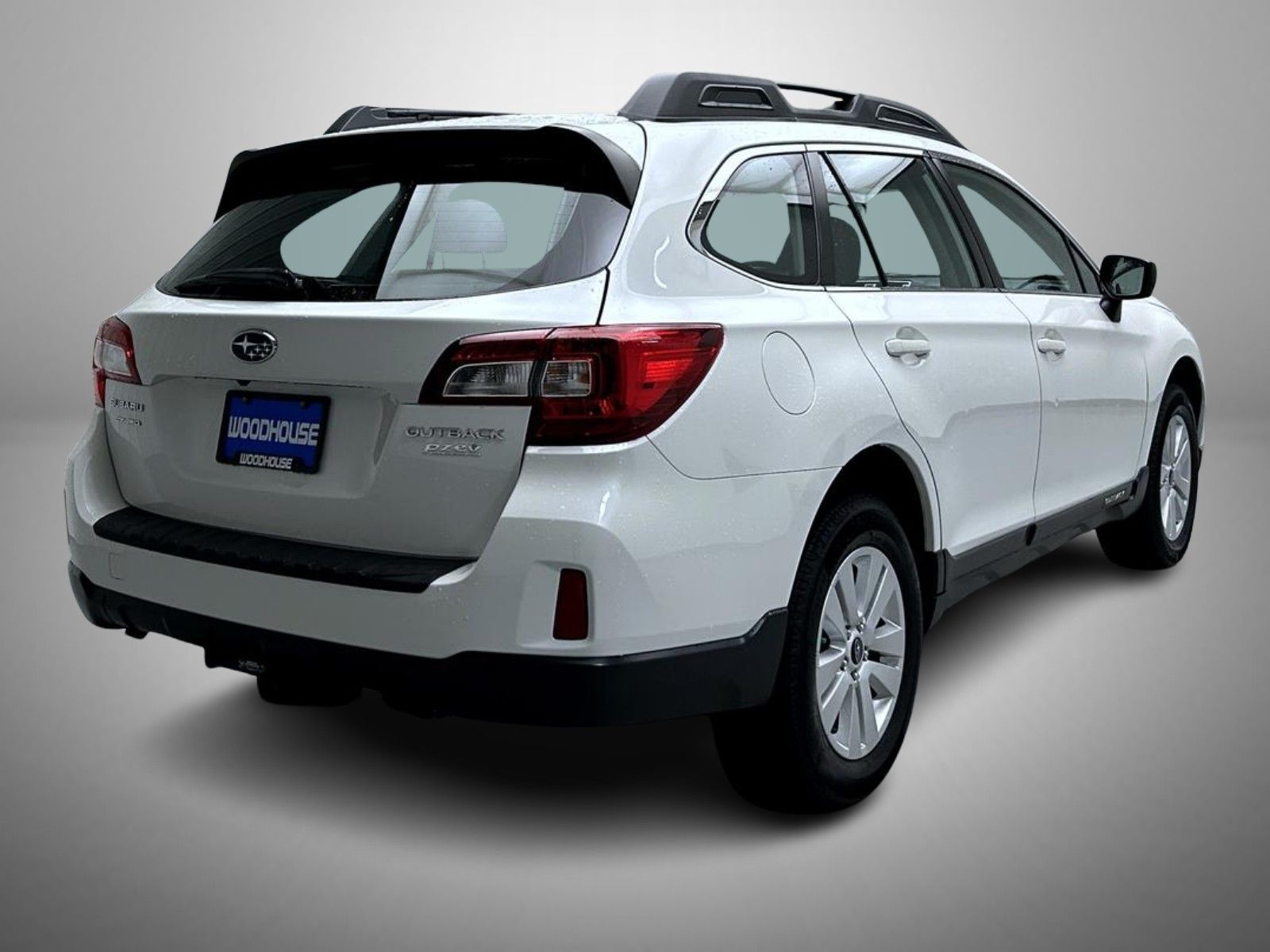 2017 Subaru Outback 2.5i Sport photo 4