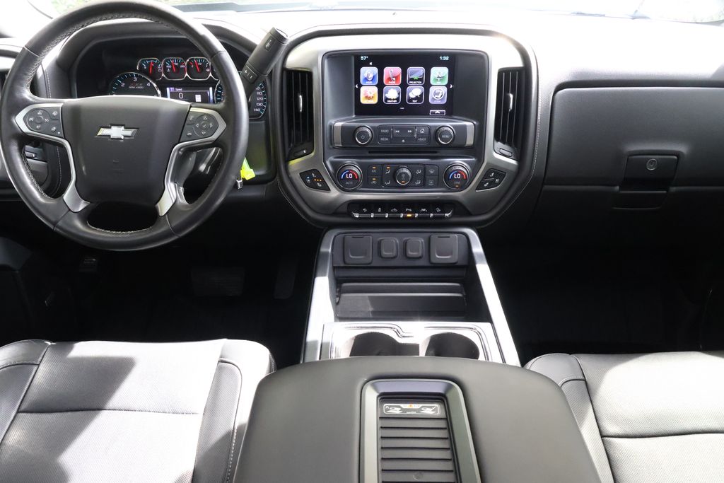 2018 Chevrolet Silverado 1500 LTZ photo 13