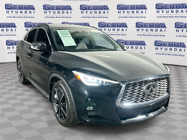 2022 INFINITI QX55 Essential's photo