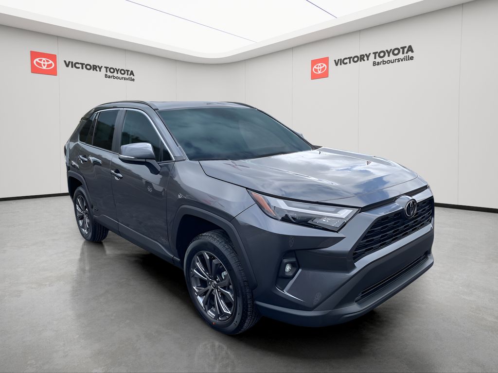 2025 Toyota RAV4 XLE Premium's photo