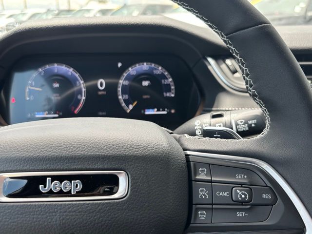 2025 Jeep Grand Cherokee Altitude X photo 26