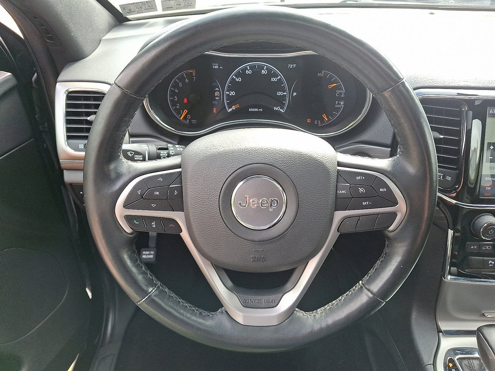 2020 Jeep Grand Cherokee Altitude photo 17