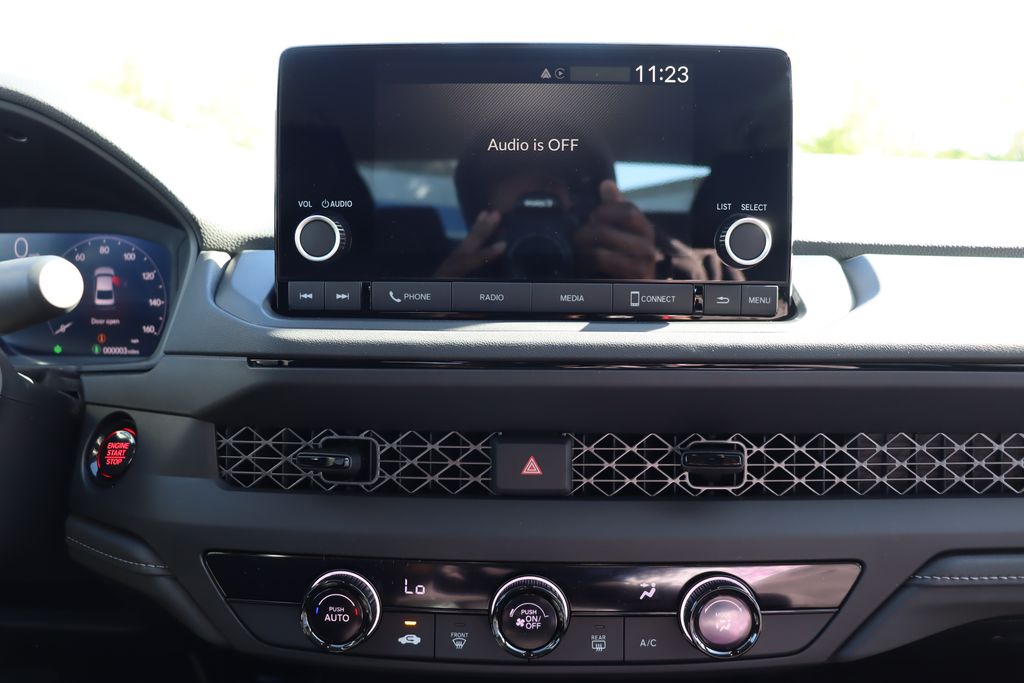 2025 Honda Accord LX photo 21