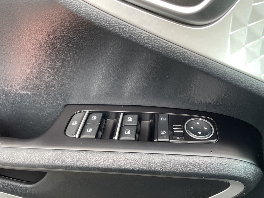2022 Kia Soul LX photo 10