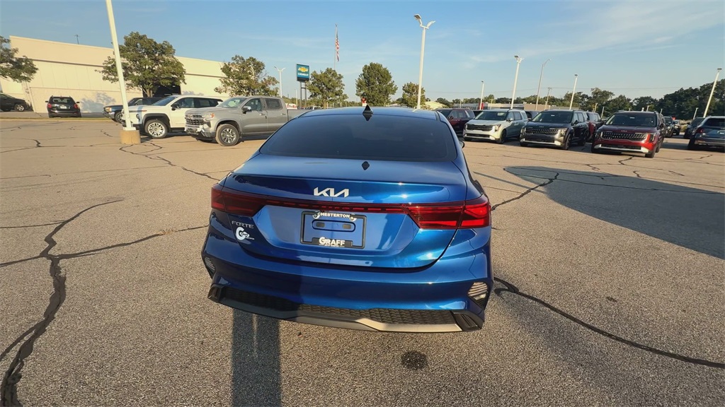 2023 Kia Forte LXS photo 7