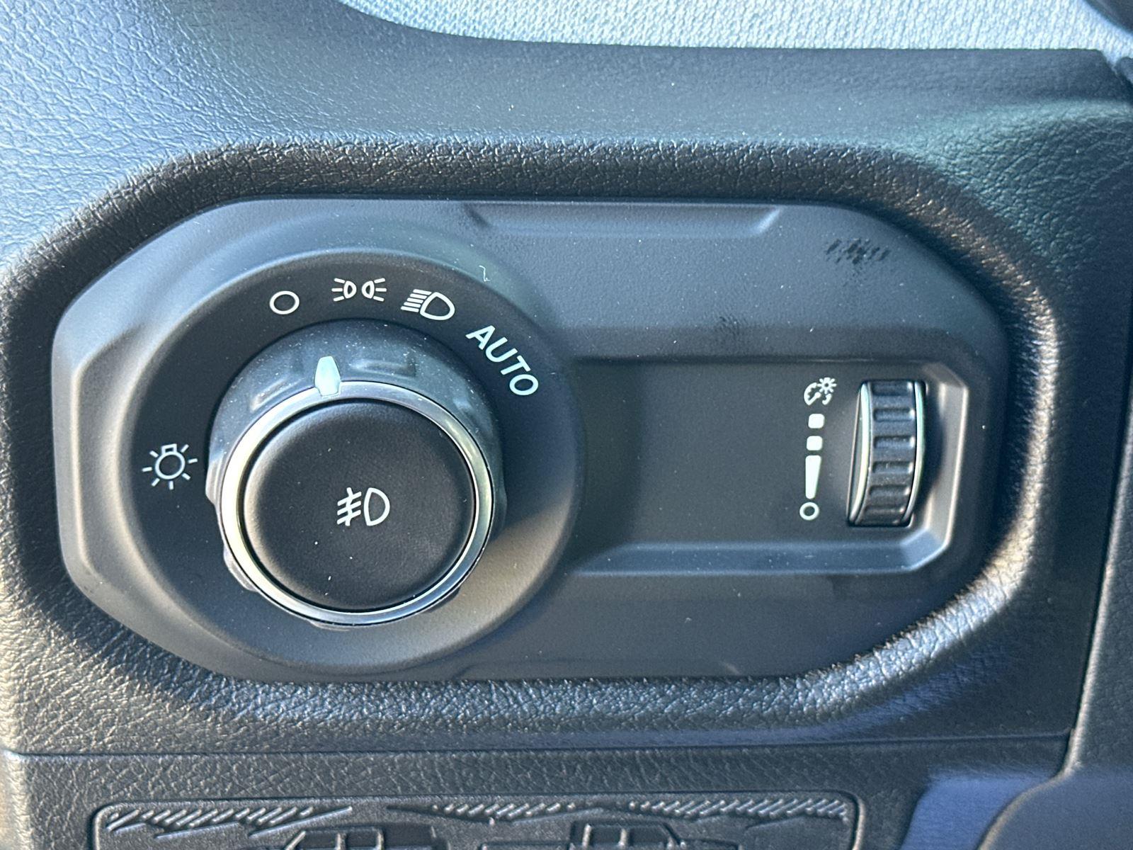 2025 Jeep Wrangler Sport S photo 10