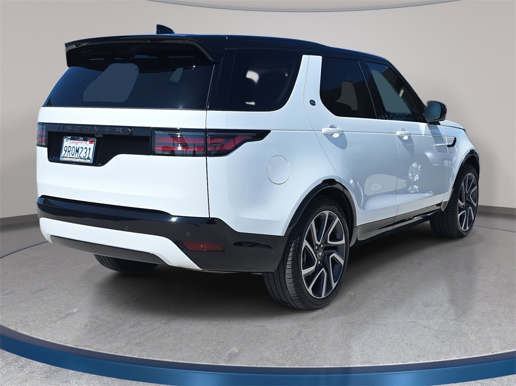 2025 Land Rover Discovery SE photo 4