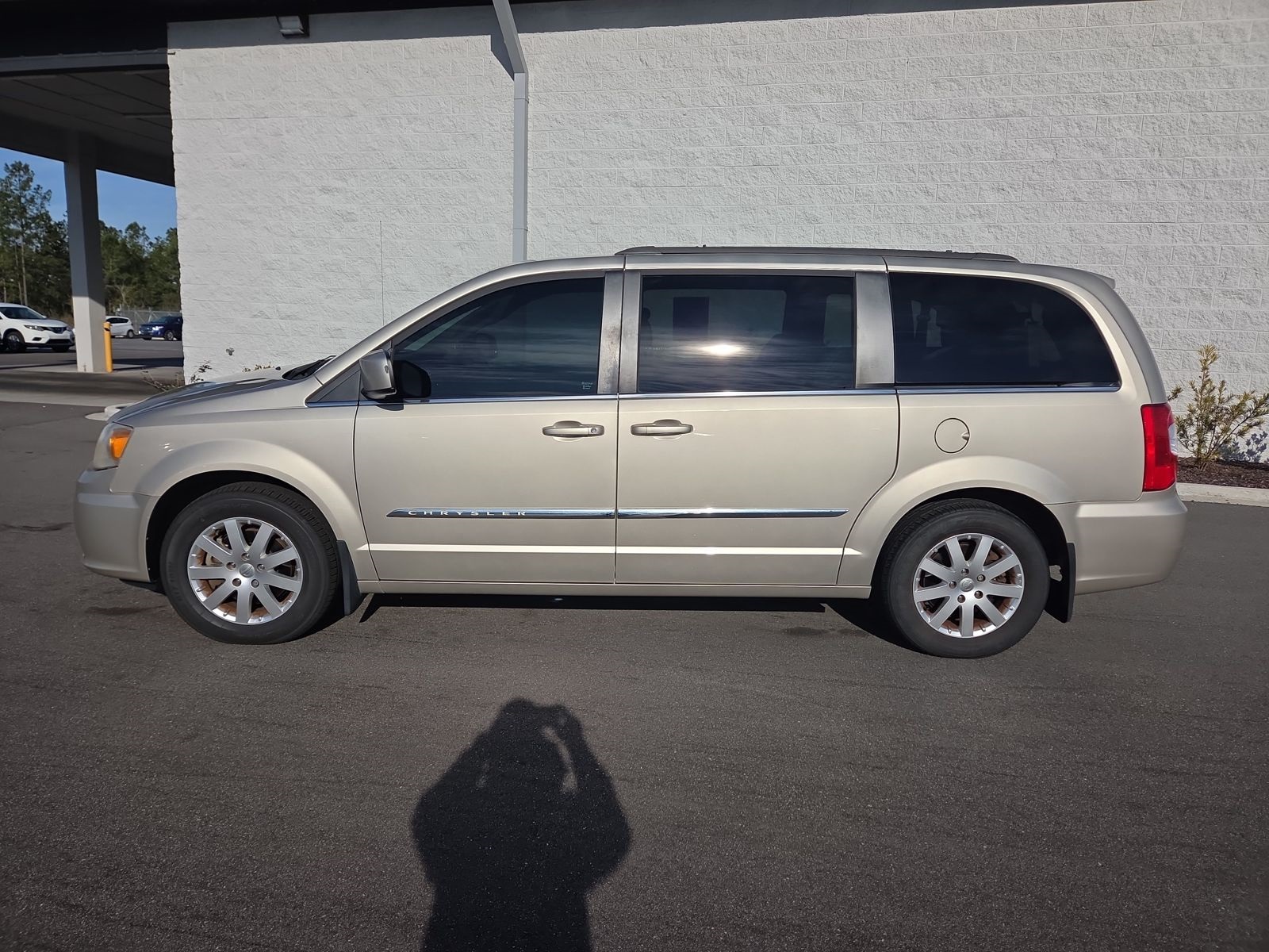 Used 2014 Chrysler Town & Country Touring with VIN 2C4RC1BG4ER165268 for sale in Myrtle Beach, SC