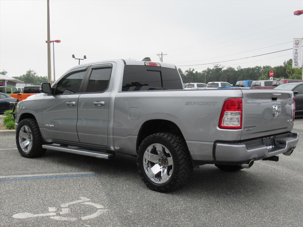 2021 Ram 1500 Big Horn Lone Star photo 3