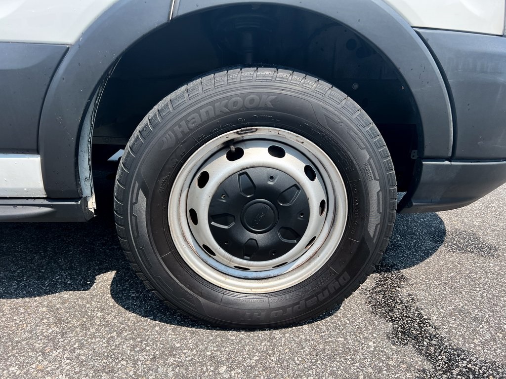 2019 Ford Transit Van photo 3