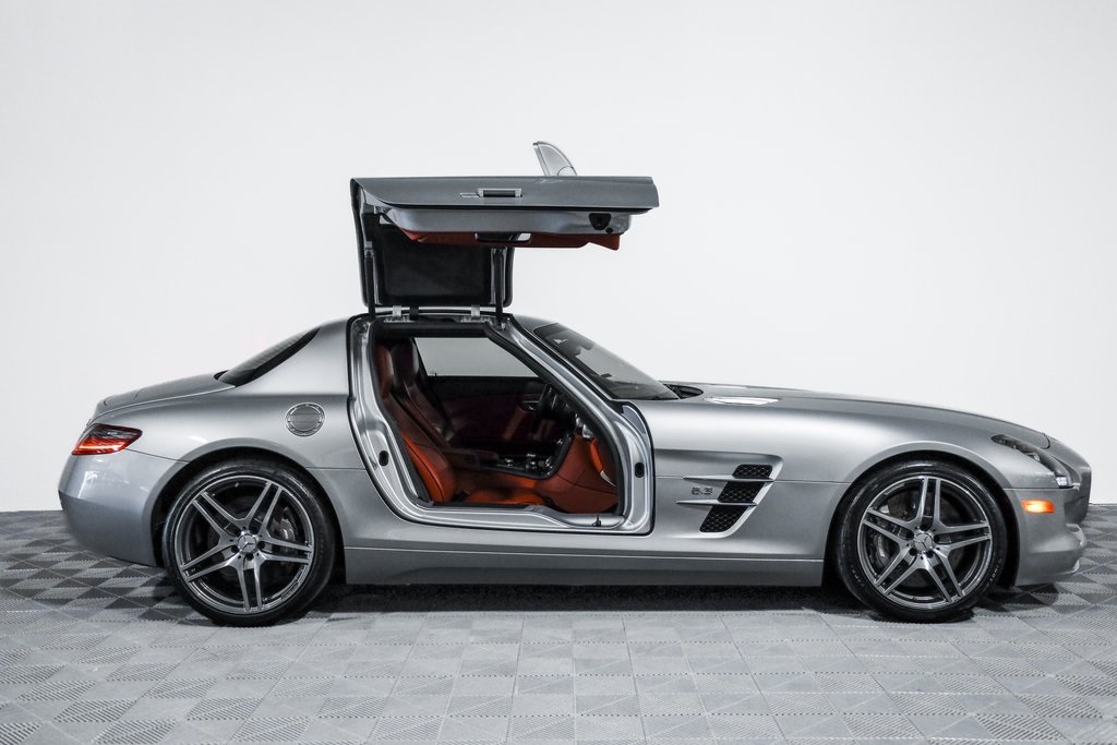 2011 Mercedes Benz SLS AMG photo 10