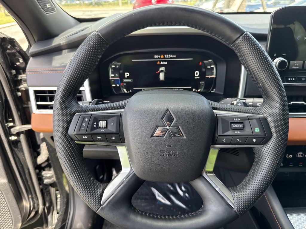 2023 Mitsubishi Outlander SEL 40th Anniversary Edition GT photo 31