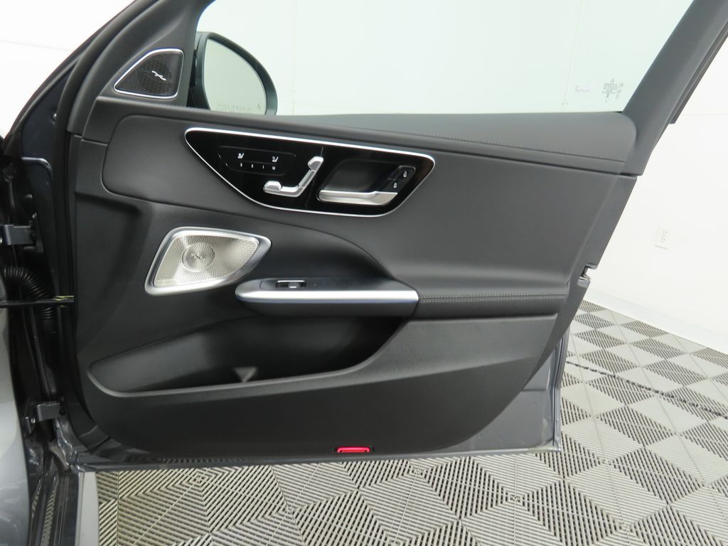 2025 Mercedes Benz C 300 photo 27