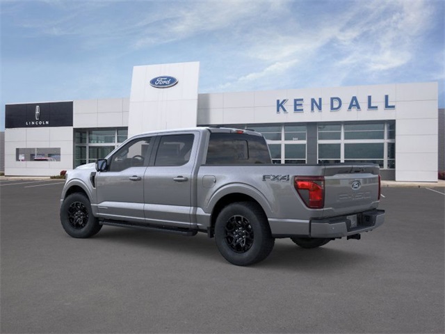 2025 Ford F-150 XLT photo 4