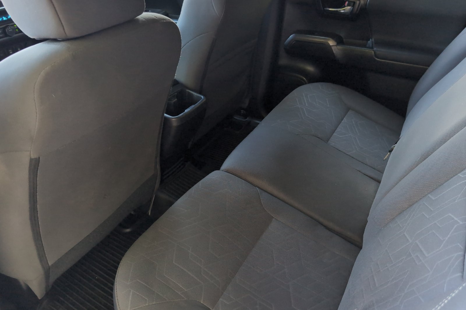 2017 Toyota Tacoma SR5 Sport TRD Pro photo 11