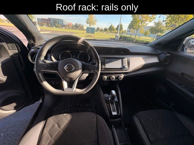 2019 Nissan Kicks S photo 9