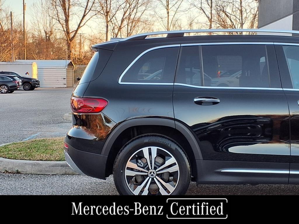2025 Mercedes Benz GLB 250 4MATIC photo 4