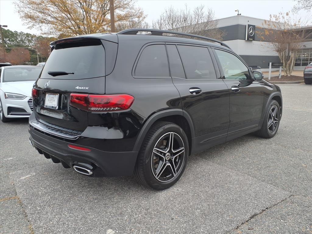 2022 Mercedes Benz GLB 250 photo 3