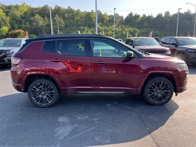 2022 Jeep Compass High Altitude photo 2