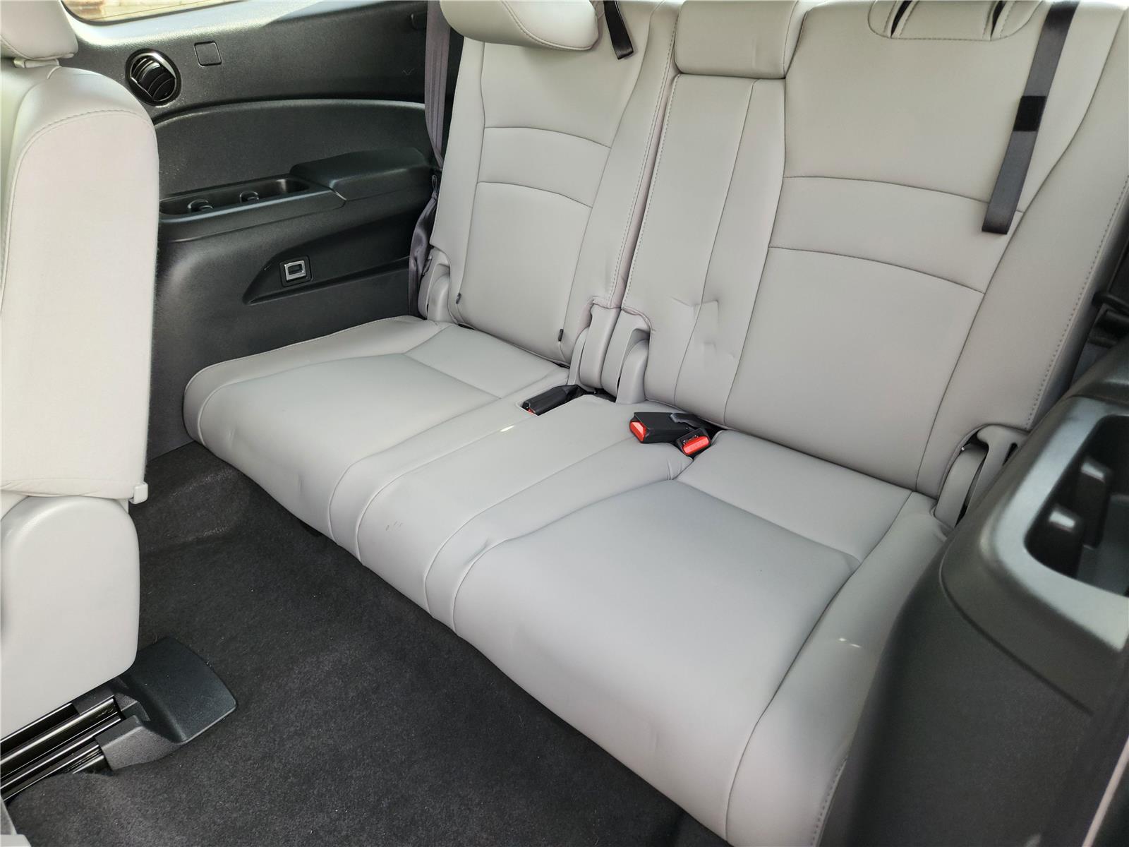 2016 Honda Pilot EX-L photo 13