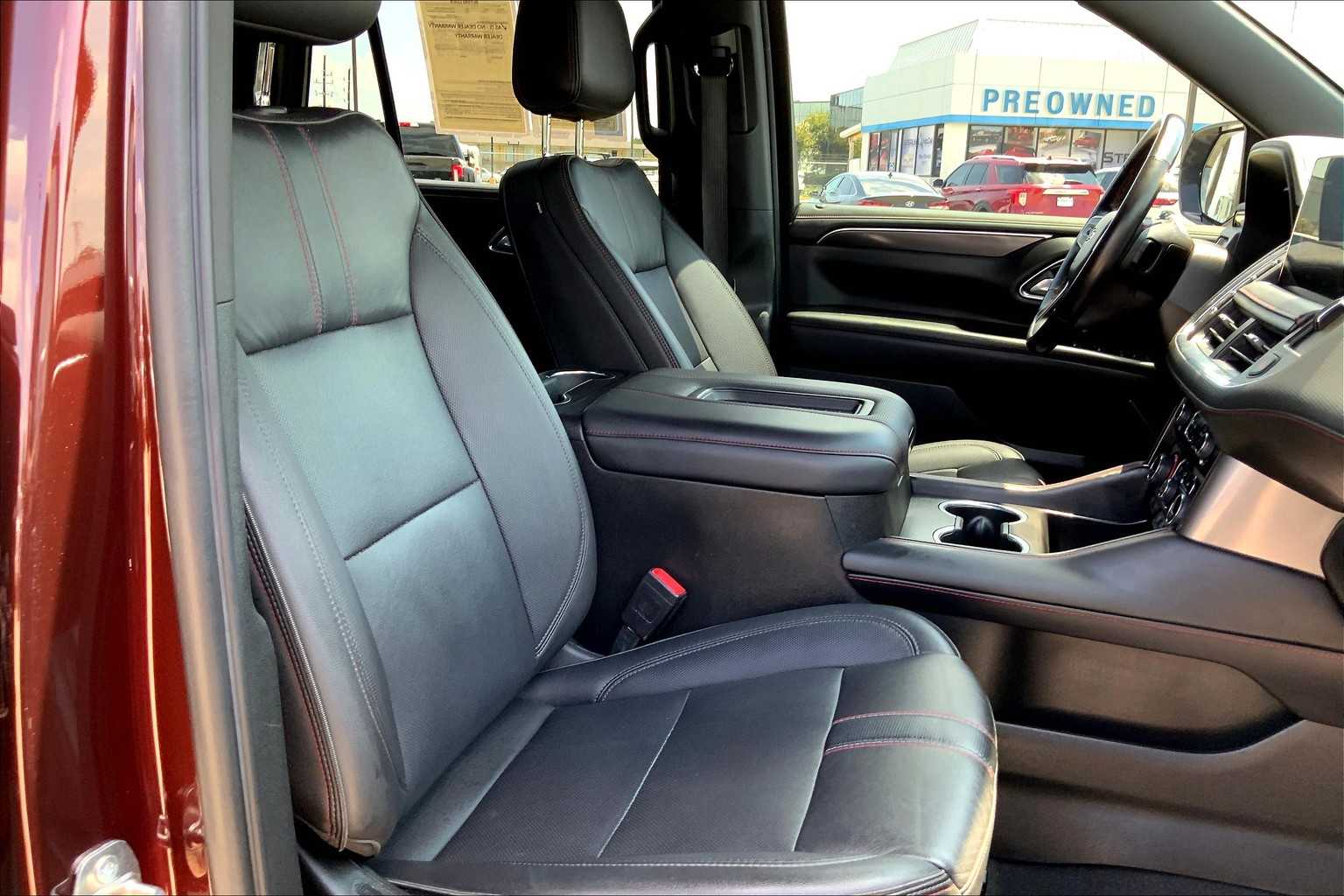 2022 Chevrolet Tahoe RST photo 8