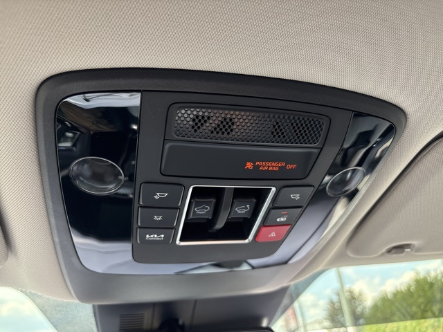 2023 Kia Carnival SX Prestige photo 17