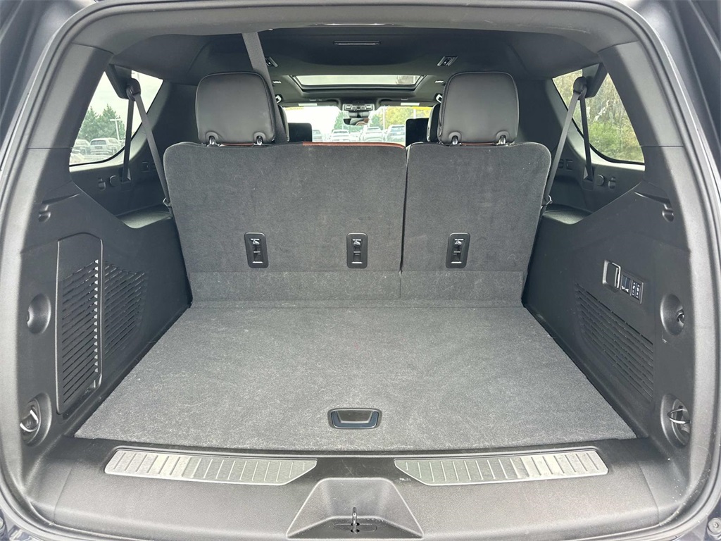 2024 Gmc Yukon XL Denali Ultimate photo 2