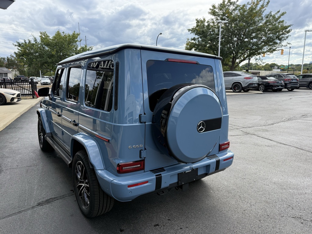 2025 Mercedes Benz G 550 photo 4