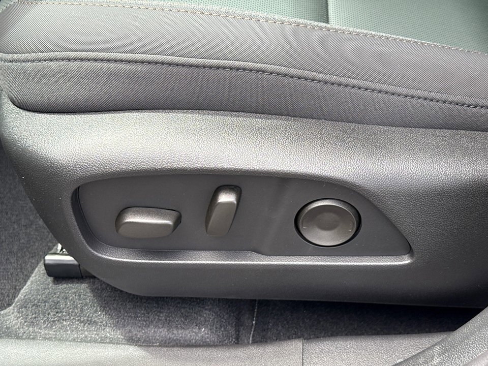 2026 Gmc Terrain AT4 photo 16