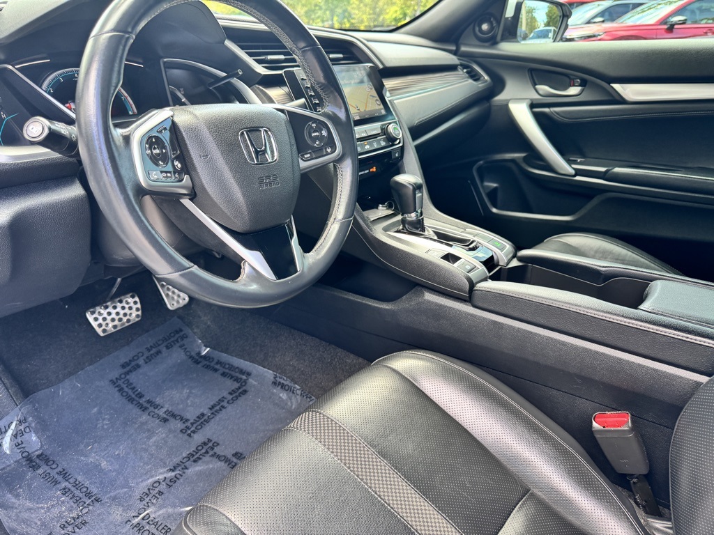 2019 Honda Civic Touring photo 13