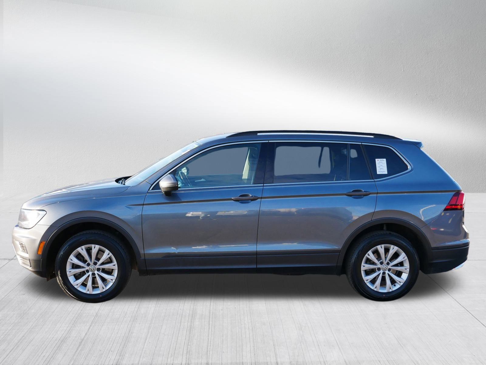 2019 Volkswagen Tiguan SE photo 4