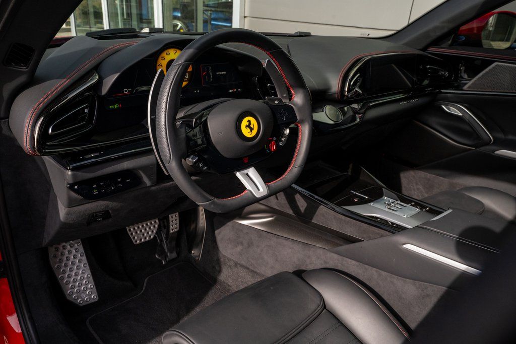 2024 Ferrari Purosangue photo 25