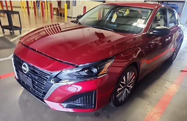 2024 Nissan Altima SV