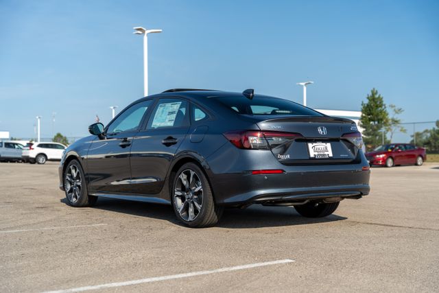 2026 Honda Civic Hybrid Sport Touring photo 4