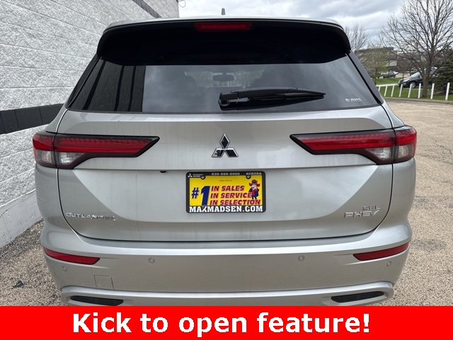 2025 Mitsubishi Outlander PHEV SEL photo 4