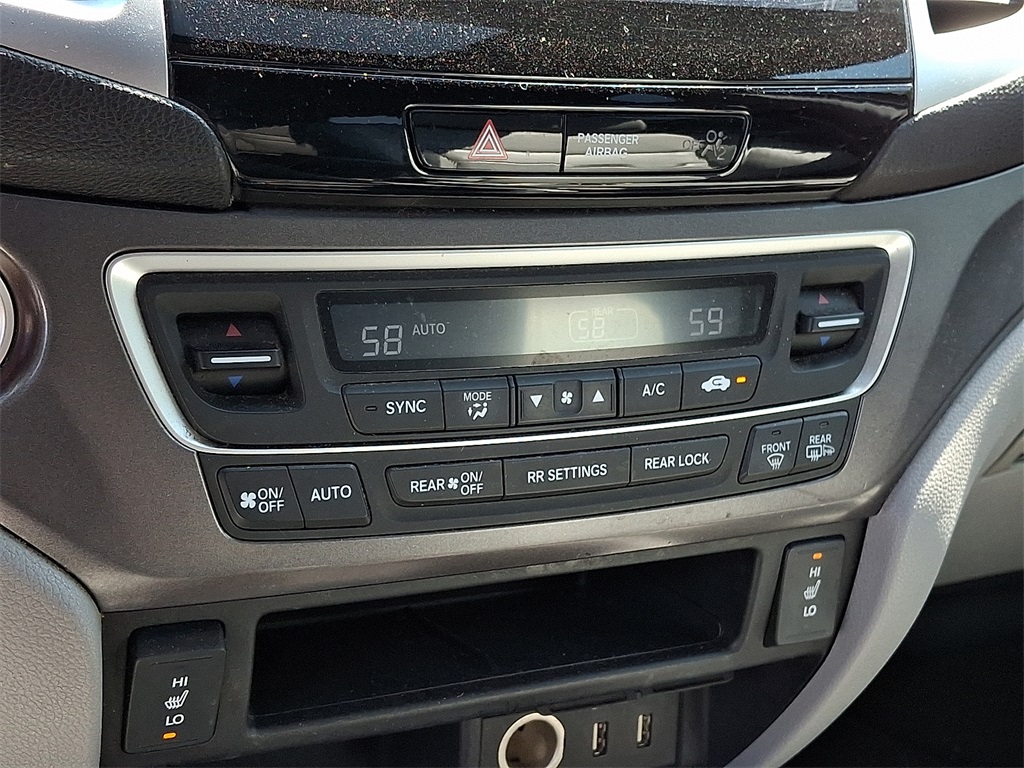 2018 Honda Pilot EX-L photo 17