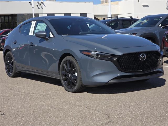 2025 Mazda Mazda3 Premium's photo