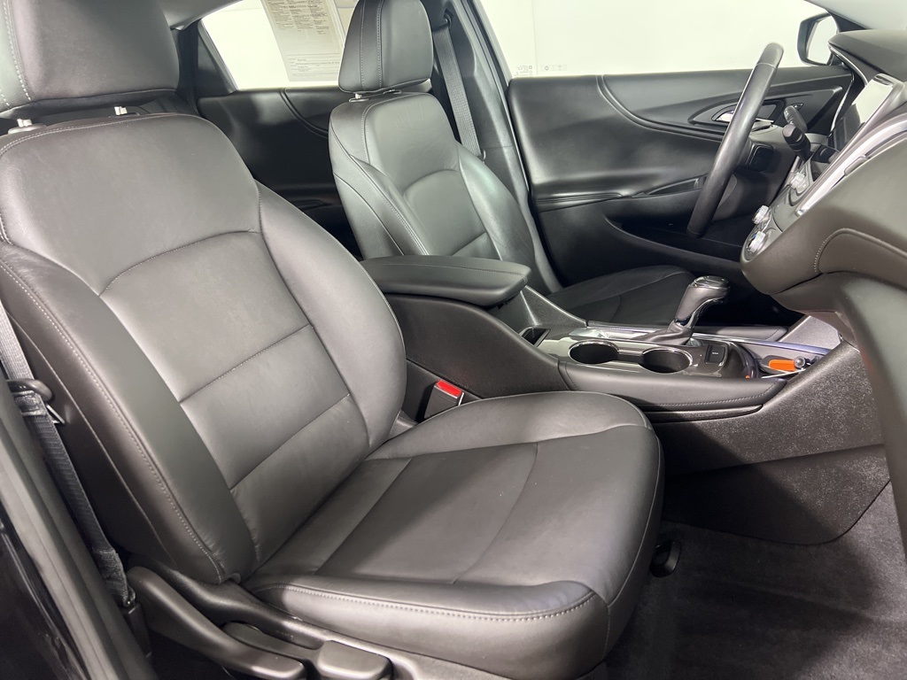 2019 Chevrolet Malibu 1LT photo 9