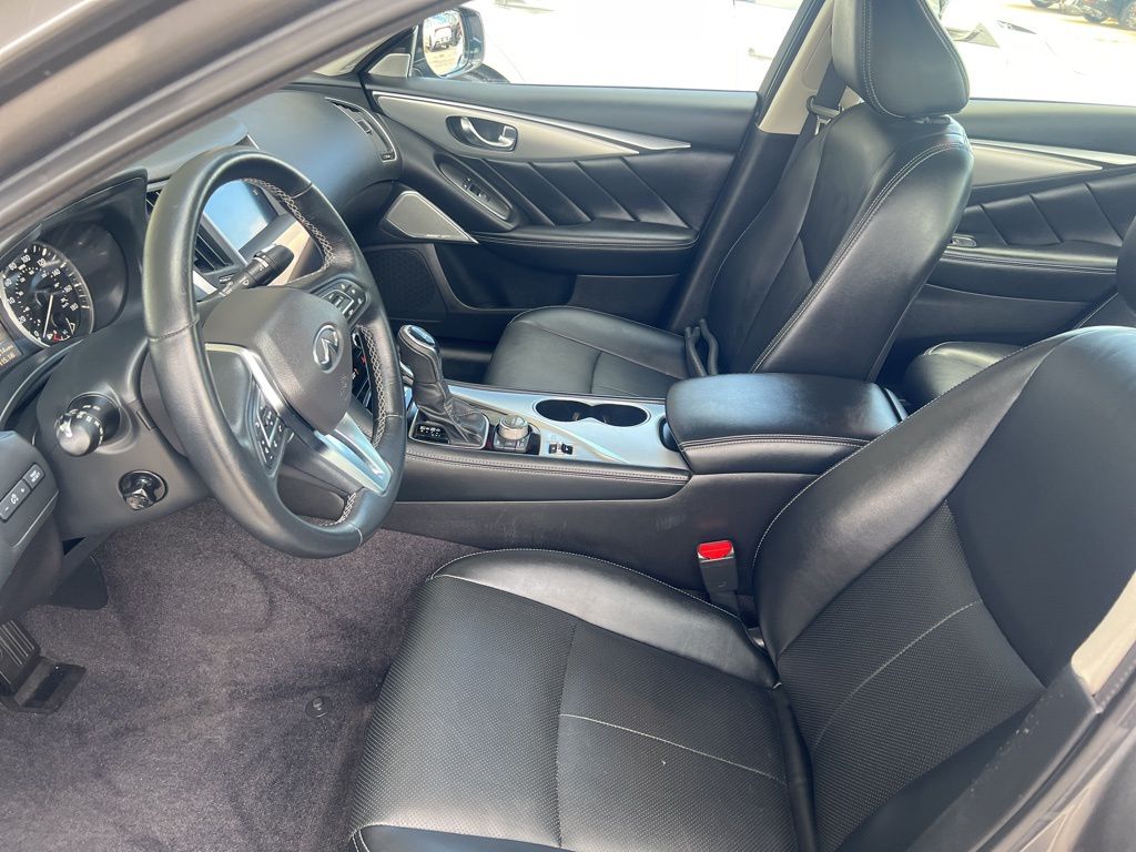 2022 Infiniti Q50 LUXE photo 4