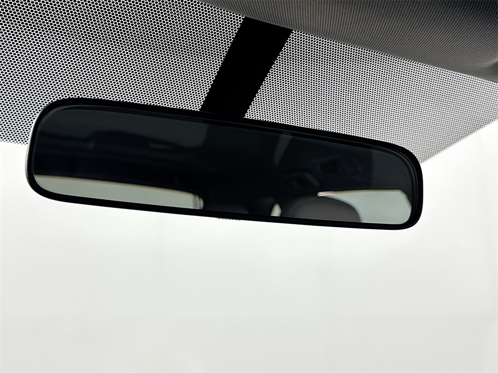 2014 Toyota Highlander LE Plus photo 34