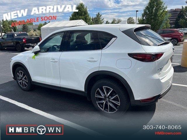 2017 Mazda CX-5 Grand Touring Select photo 3
