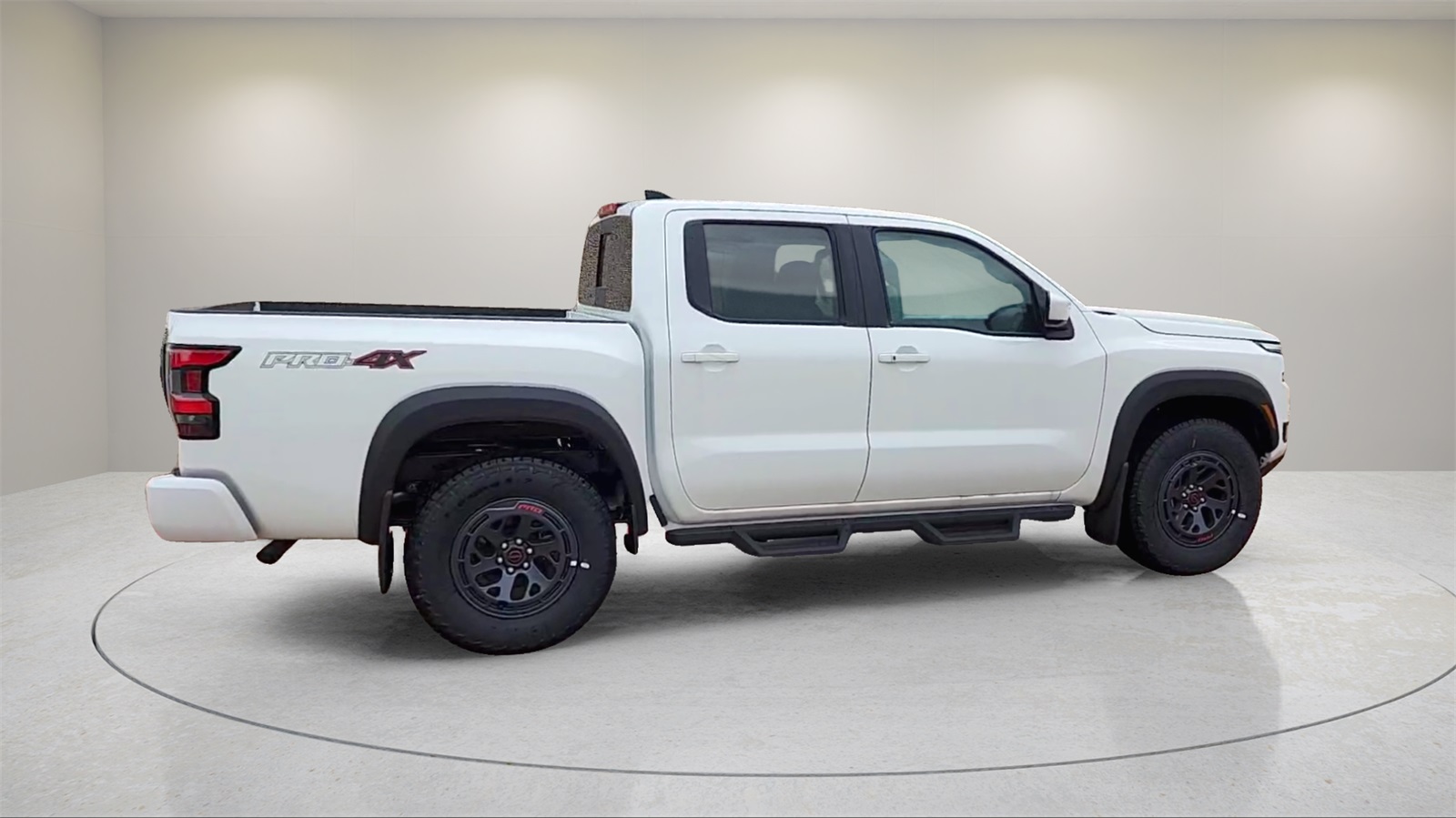2025 Nissan Frontier Crew Cab PRO-4X photo 3