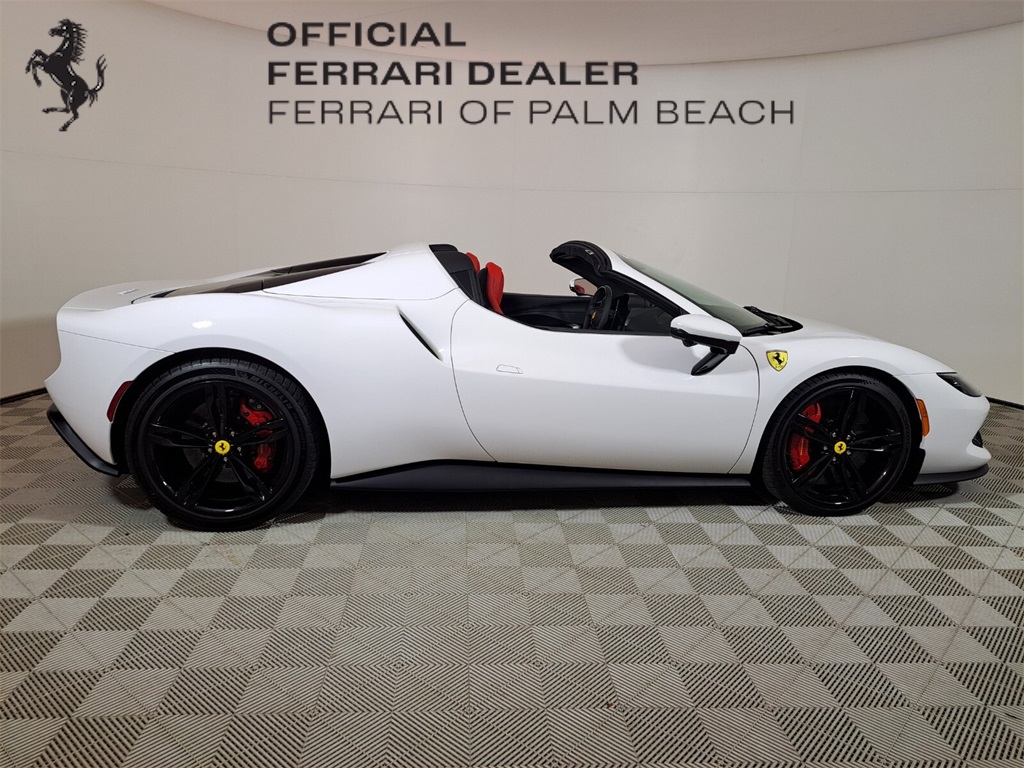 2024 Ferrari 296 GTS Base photo 2