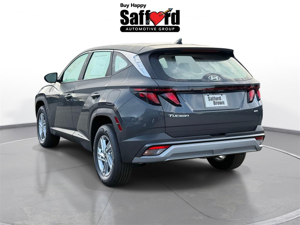2025 Hyundai Tucson SE photo 4