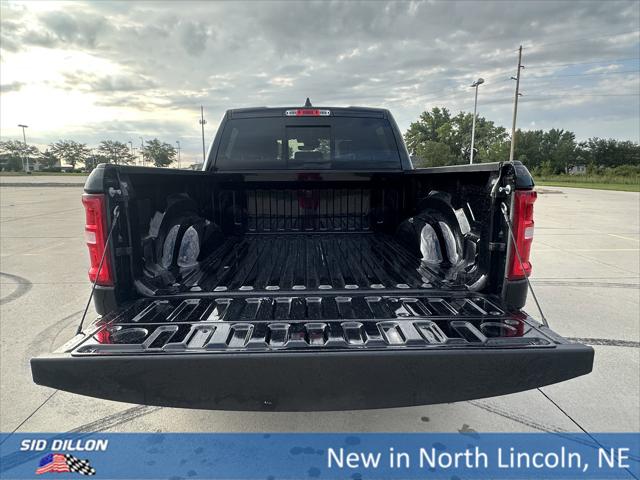 2025 Ram 1500 Laramie photo 7