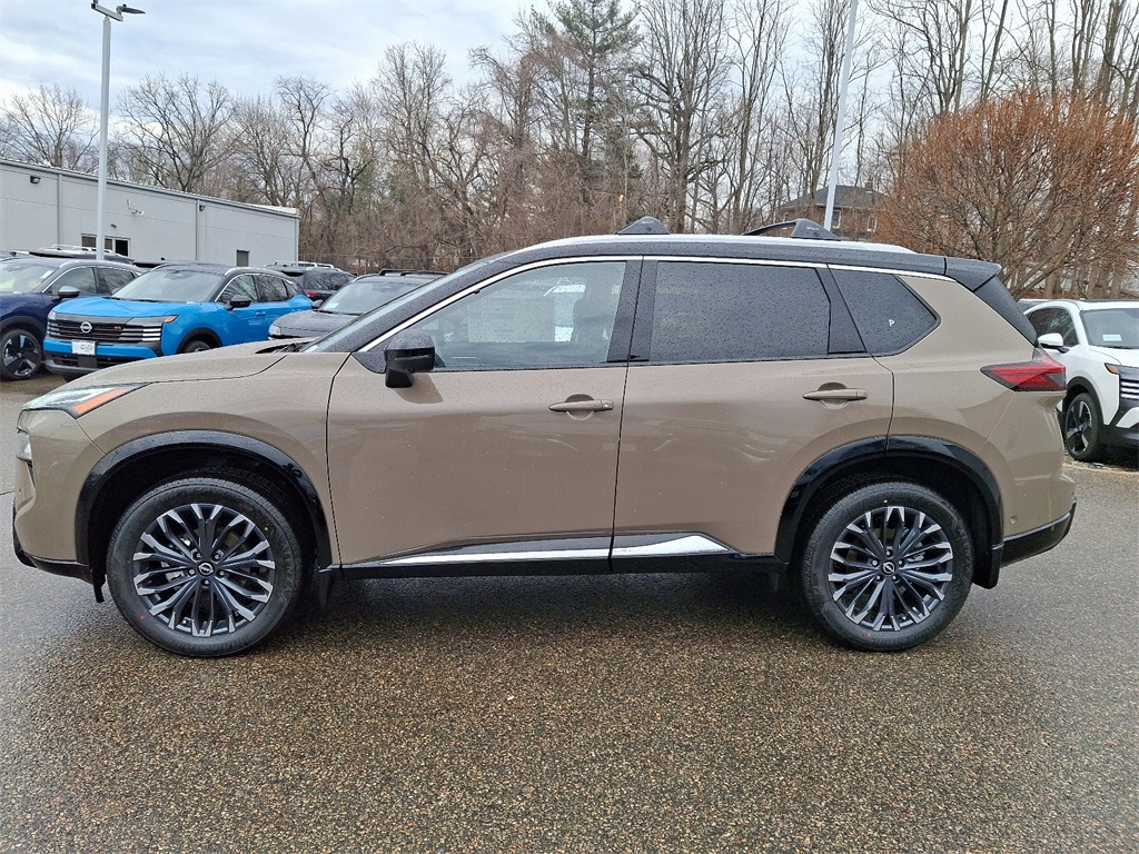2025 Nissan Rogue Platinum photo 4