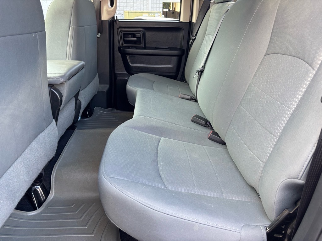 2015 Ram 1500 Express photo 9