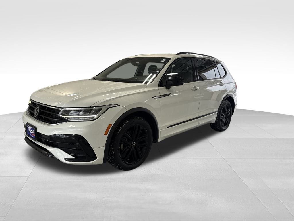 2022 Volkswagen Tiguan SE R-LINE BLACK