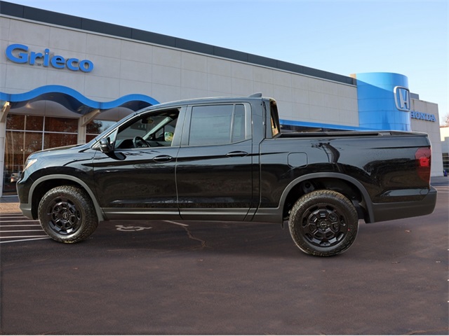 2026 Honda Ridgeline TrailSport photo 2